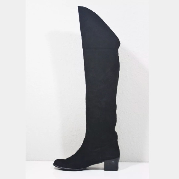 kenneth cole eryc over the knee